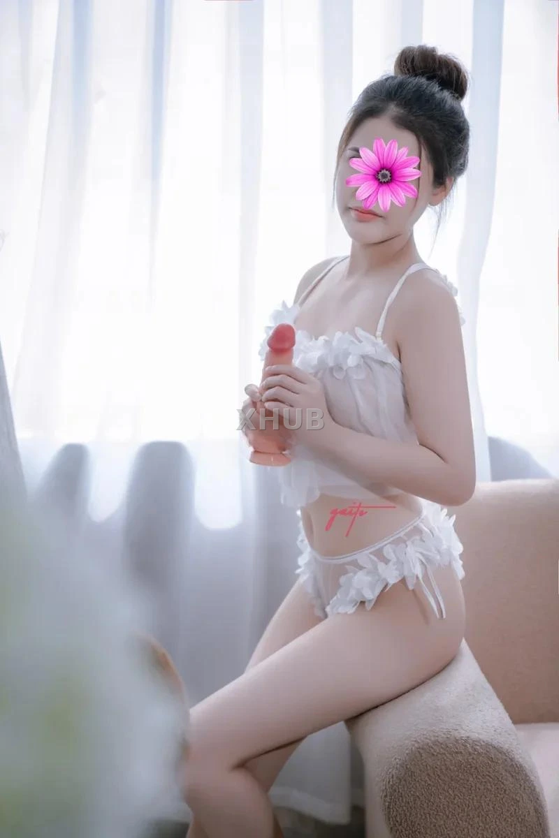 *HOT LAN ANH 2k* - EM HÀNG XINH TƯƠI, VUI VẺ NHIỆT TÌNH