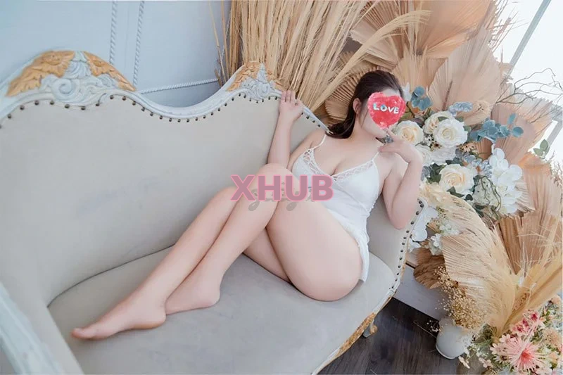 Đoan Trang vú to mông căng bím múp rụp nhiều nước làm tình say mê