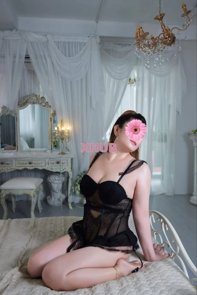 DIẼM MY DÂM NỮ SIÊU BÚ KU, ĐÁ BJ PHÊ TÊ TÁI