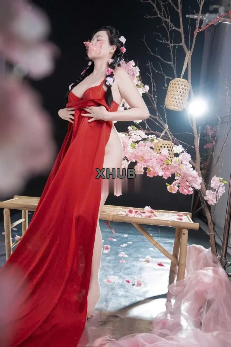 MỸ HUYỀN - EM GÁI XINH SANG MỚI ĐI LÀM, TÌNH CẢM NHƯ NGƯỜI YÊU,