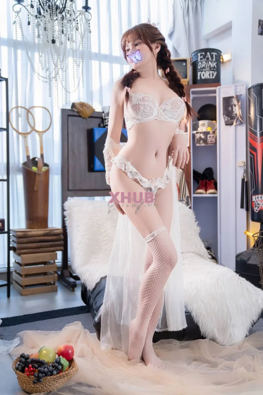 Moon Moon _ Gái xinh chiều khách, body gợi cảm