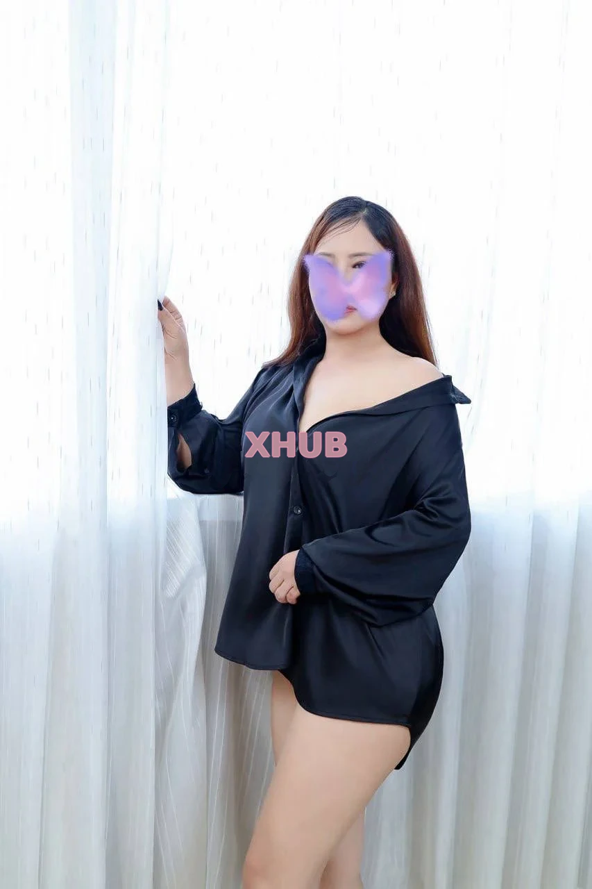 Thúy Diễm - Xinh, Duyên Quyến Rũ, Hàng Tình Cảm Giá Hạt Dẻ Cho Anh Em Xã Lũ