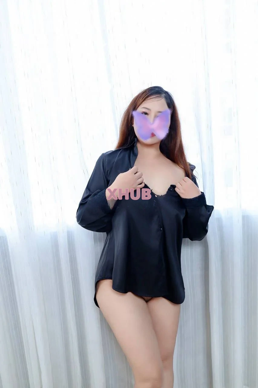 Thúy Diễm - Xinh, Duyên Quyến Rũ, Hàng Tình Cảm Giá Hạt Dẻ Cho Anh Em Xã Lũ