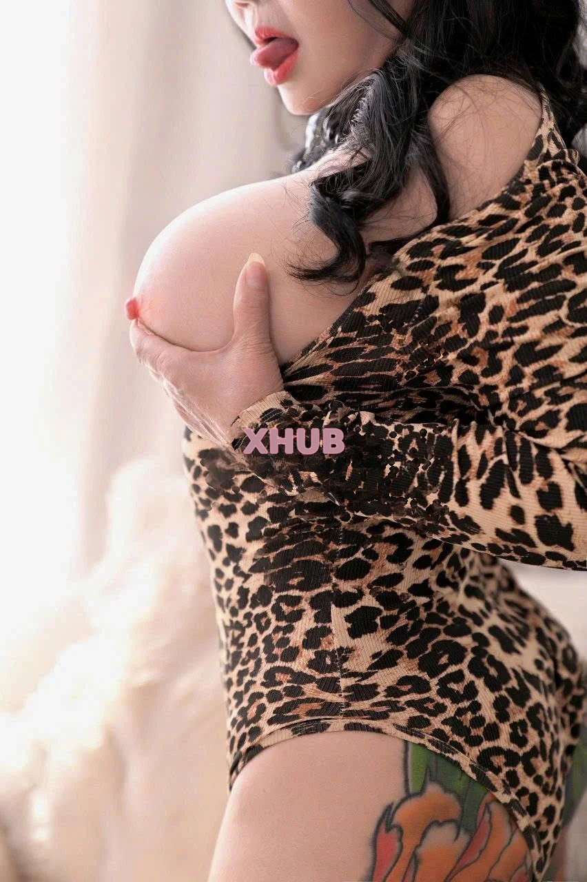 MOM HOA - TUYỆT PHẨM MÁY BAY DÂM ĐÃNG BÚ CẶC LIẾM BI - CỰC CHÁY CỰC PHÊ